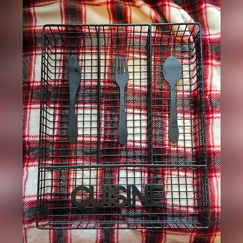 Utensil organizer